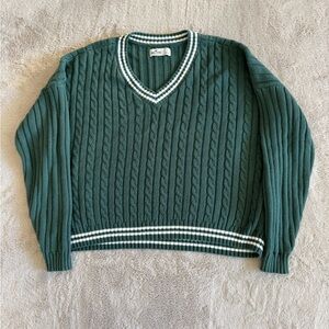 Hollister Women’s  V-Neck Cable Knit Sweater